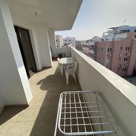 Lägenhet Paradise Homes 1 Larnaca
