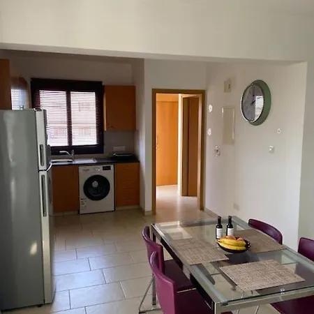 Apartment Paradise Homes 1