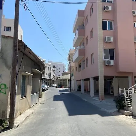 Apartment Paradise Homes 1